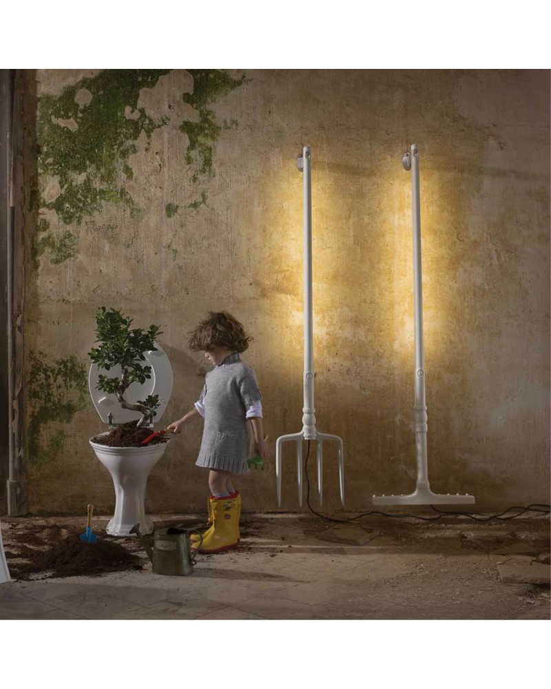Lampadaire Outdoor KARMAN | Fourche TOBIA - SCENEO L'art de la lumière