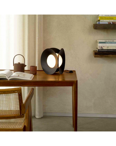 DCW Editions | Lampe à poser Armen - SCENEO