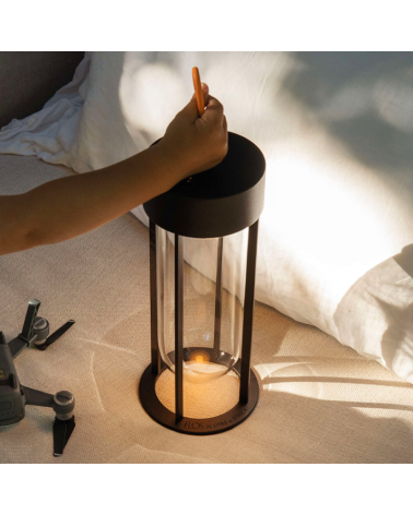 FLOS | Lampe à poser In Vitro Unplugged - SCENEO