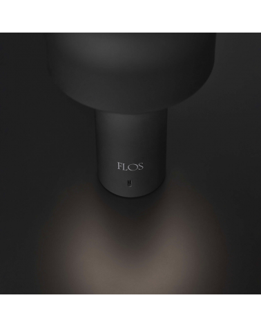 Lampe à poser Bellhop Noir Mat | Flos | Sceneo - L'art de la lumière